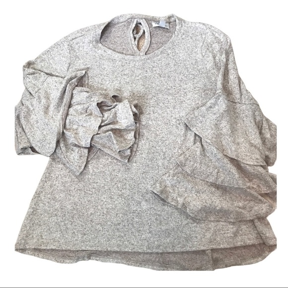 sweater | 3 Tiered Ruffle Sleeves | top| Size M - Picture 4 of 13